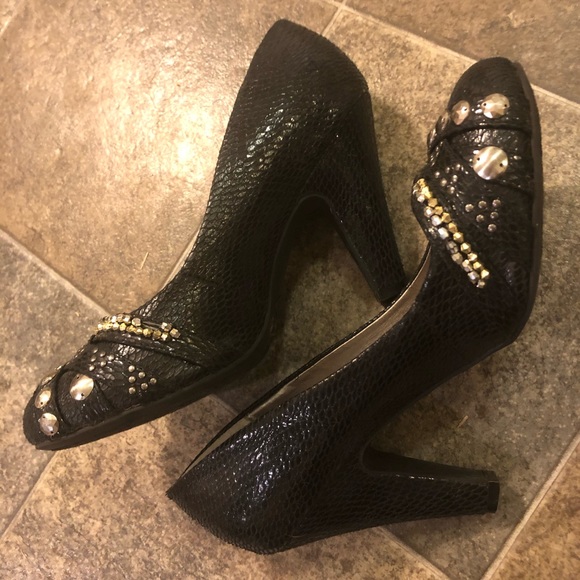 🍁3/$25🍁 Candies black bejeweled heels 👠 - Picture 3 of 6